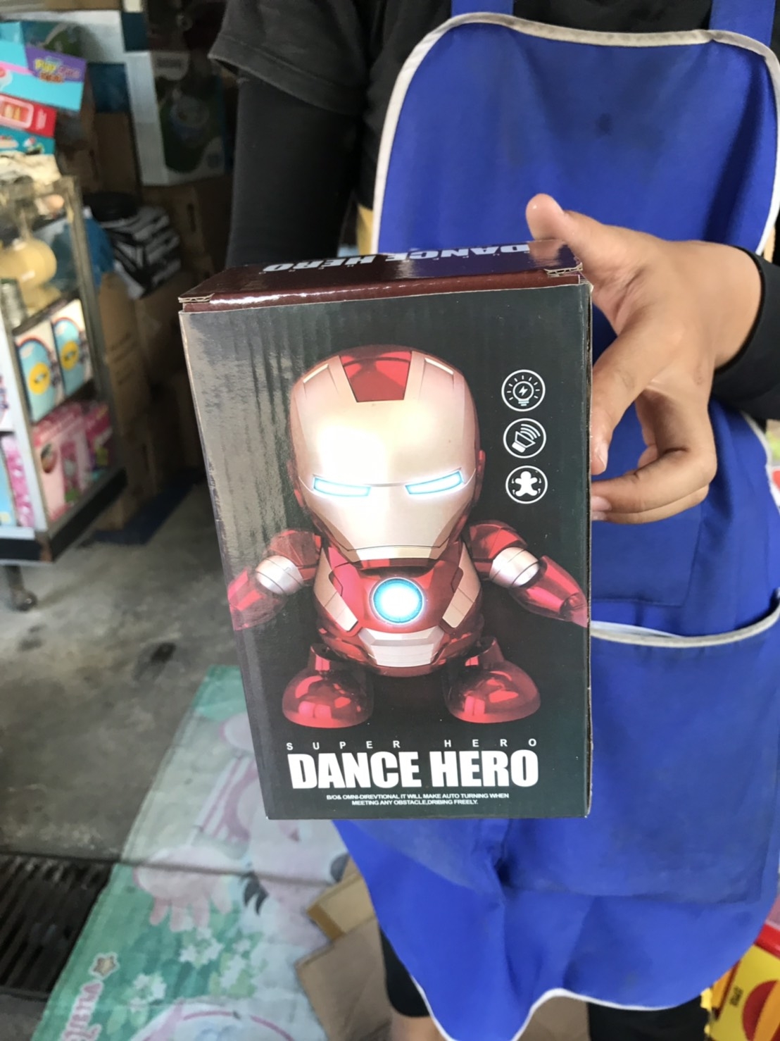 2019-17 ของเล่นเด็กใส่ถ่านไอร่อนแมนเต้นมีเสียงไฟ ตัวละ (ของหมด)