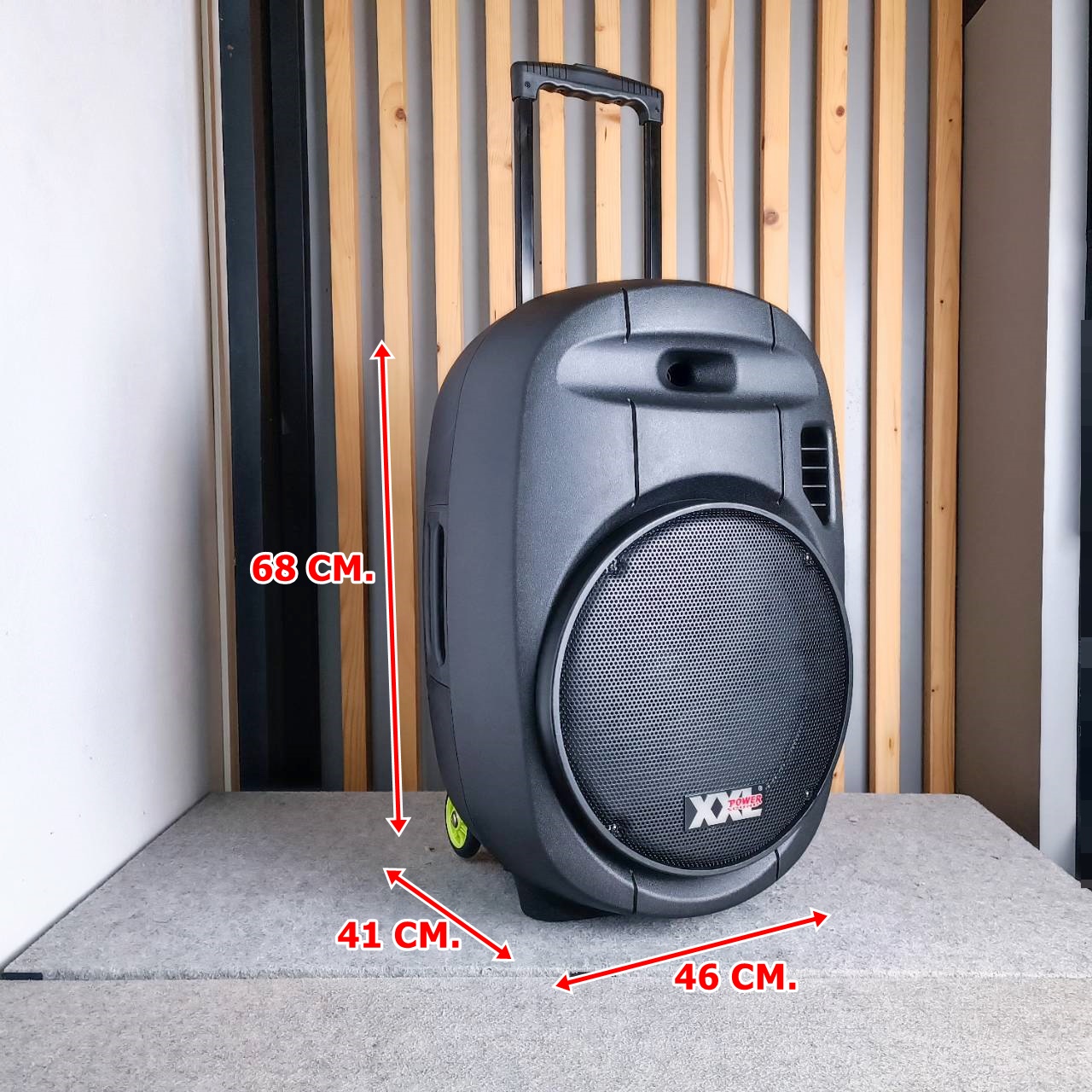 XXL XXL-715 ลำโพงล้อลาก ไมค์ลอย UHF ตู้ลำโพงเคลื่อนที่ 15 นิ้ว พร้อมไมค์ลอย UHF มีบลูทูธ และแบตเตอรี่ชาร์จในตัว ลําโพงเคลื่อนที่พร้อมไมค์ XXL15 XXL 15 เอไอ-ไพศาล