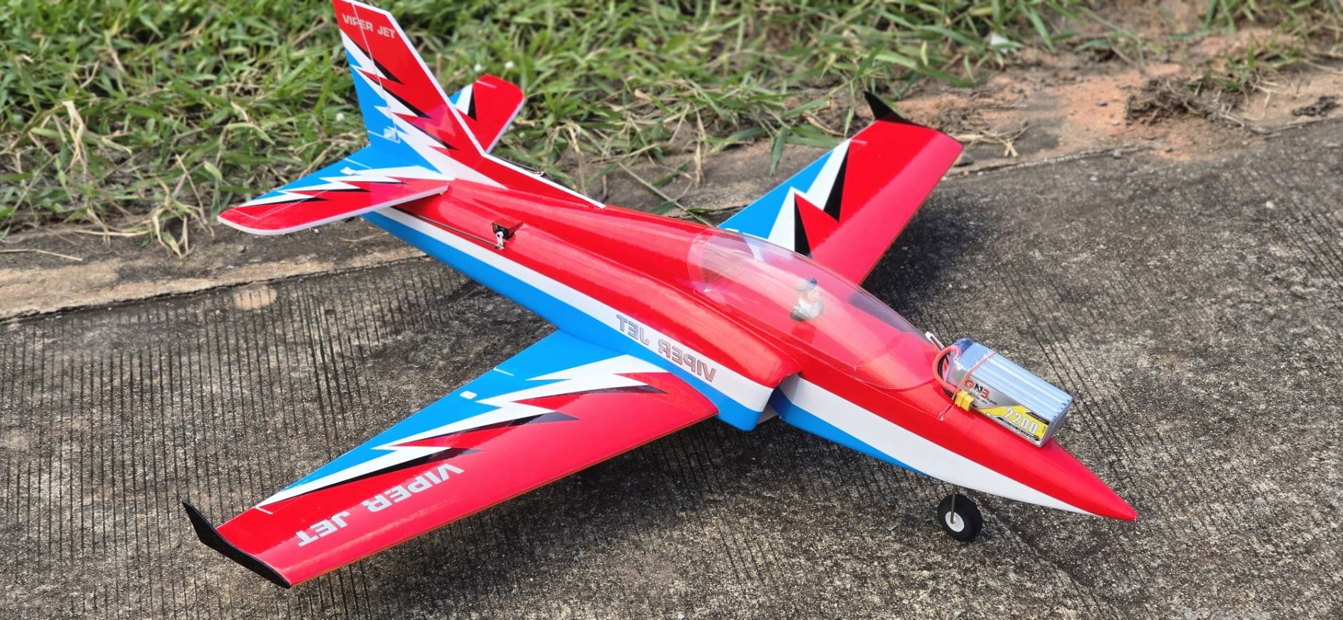 เครื่องบินโฟม Viper Jet EDF 70mm. ค่ายมิตรนิยม (สอบถามลายได้ที่ร้านค้า)