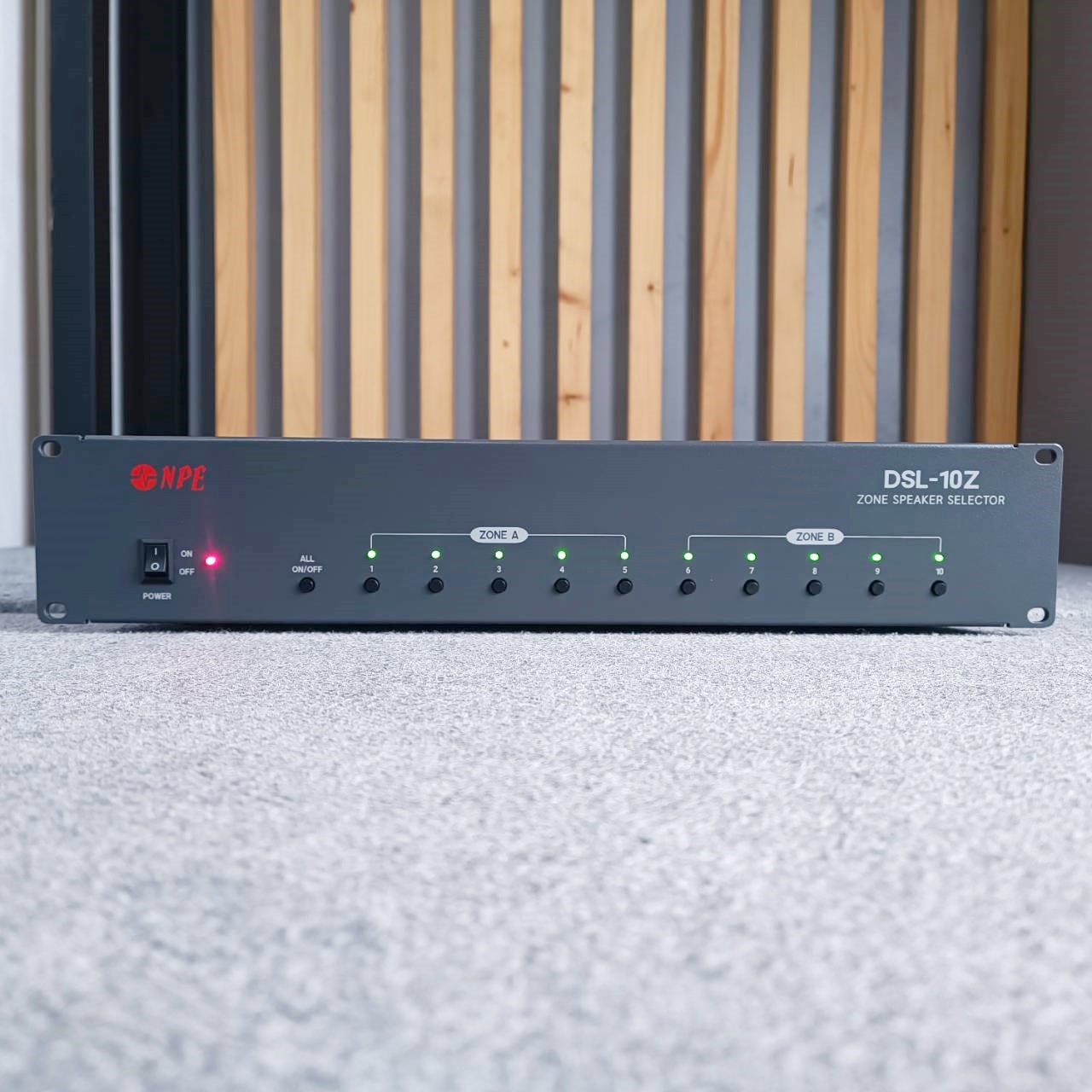 NPE DSL-10Z SELECTOR SWITCH เครื่องแยกสัญญาณ DSL 10 Z DSL10Z เครื่องแยกสัญญาณเสียง ซีเล็คเตอร์สวิทช์ เอไอ-ไพศาล