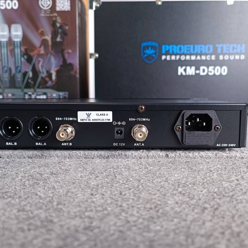 PROEUROTECH KM-D500 ไมค์ลอย UHF 4เสา ไมโครโฟน Wireless UHF ไมโครโฟนไร้สาย ไมค์ลอยคู่มือถือ โปรยูโรเทค KM D500 KMD500 เอไอ-ไพศาล