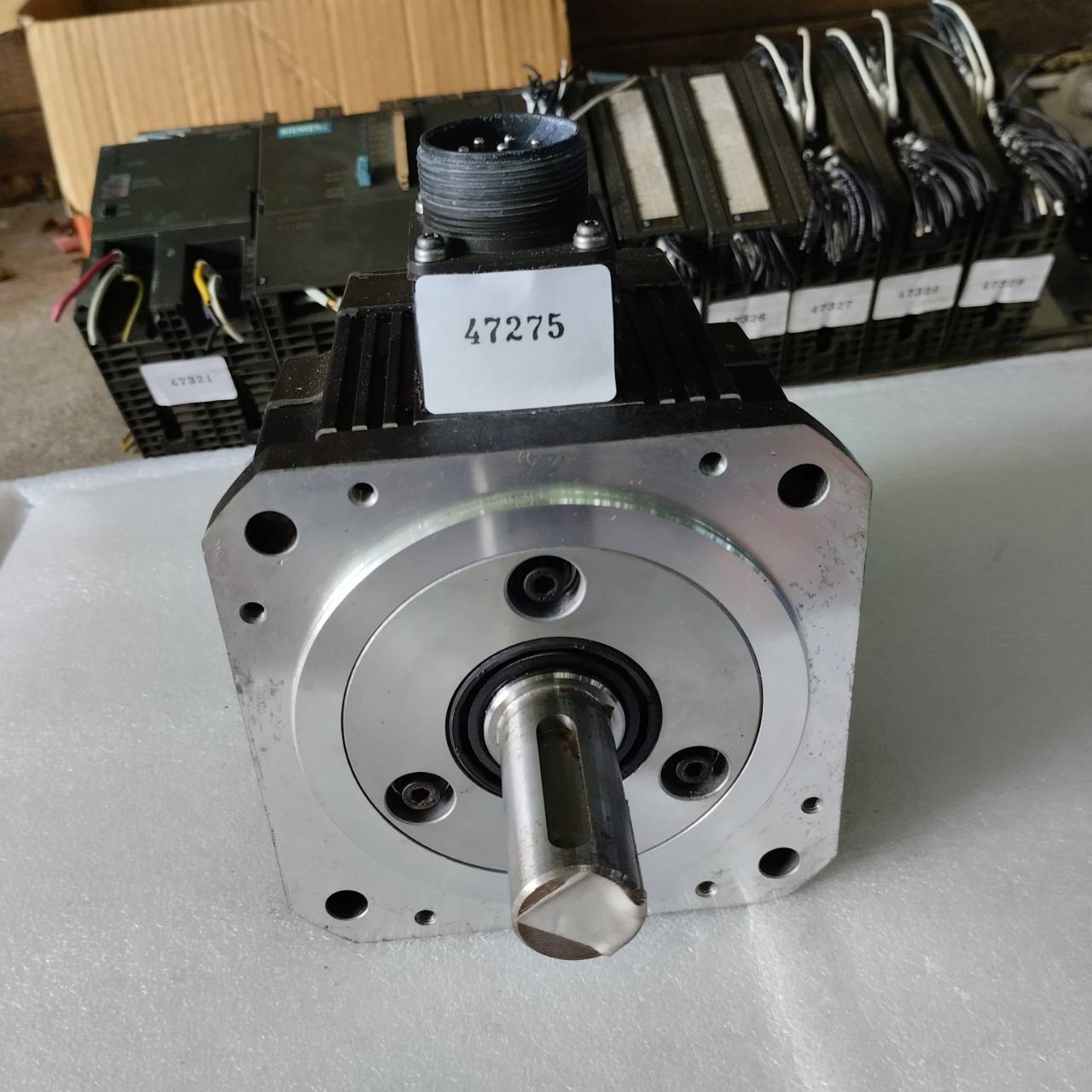 LFS15K2 SERVO MOTOR "MITSUBISHI"