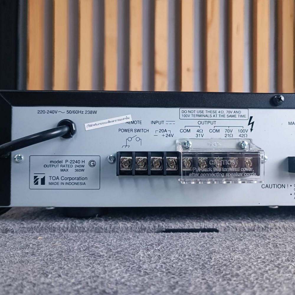 TOA P-2240 poweramp 240W P-2240 เครื่องขยายเสียง 240 วัตต์ power amplifier 240W เครื่องขยายเสียงโตอะ TOA P-2240 เครื่องขยายเสียง 240 วัตต์ Booster amplifier 240 watt เอไอ-ไพศาล