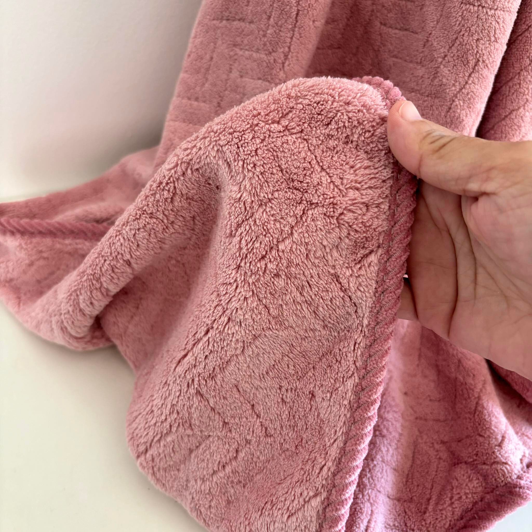 🍀HAVEN Towel Microfiber รุ่น NANO VELVET EMILY EMBOSS🍀ผ้าเช็ดตัว ผ้าขนหนู ไมโครไฟเบอร์ ขนาด 28*56 นิ้ว HAVEN แท้💯Deep Pi