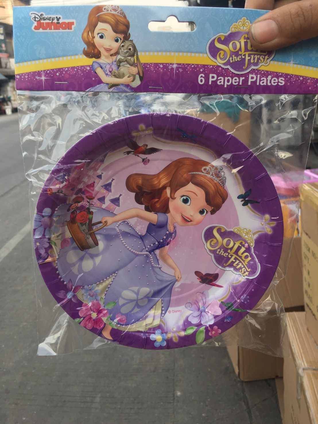 SC-1006 จานกระดาษโซเฟีย ลิขสิทธิ์ถูกต้อง 18 cm แพ็คละ 6 ใบ แพ็คละ