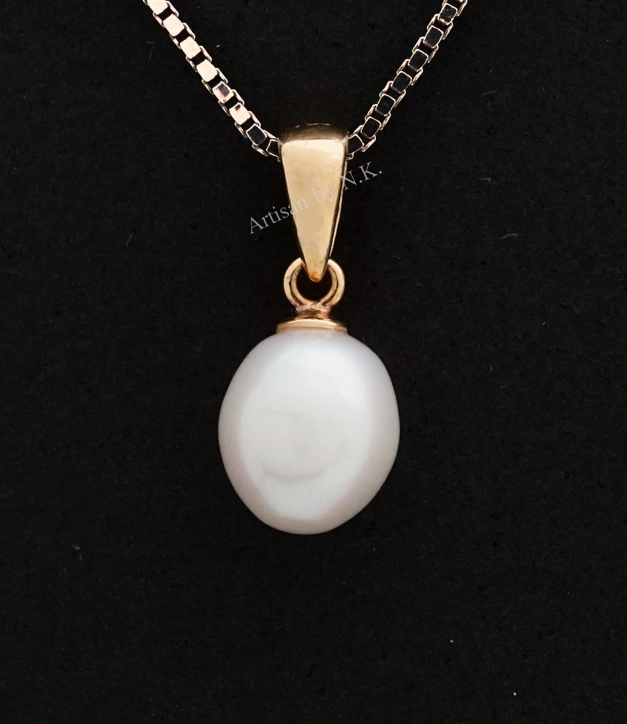 จีทอง ฝังมุกแท้ (18K Gold pendant with Fresh Water Pearl)
