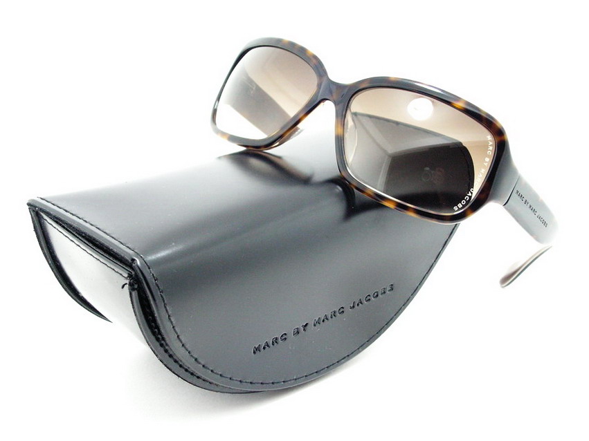 หมดแล้วค่ะ+++แว่นกันแดด Marc Jacobs !!!ไฮโซมากมายค่ะ ของแท้100%และถูกสุดๆ ส่งตรงจากUS.ค่ะ