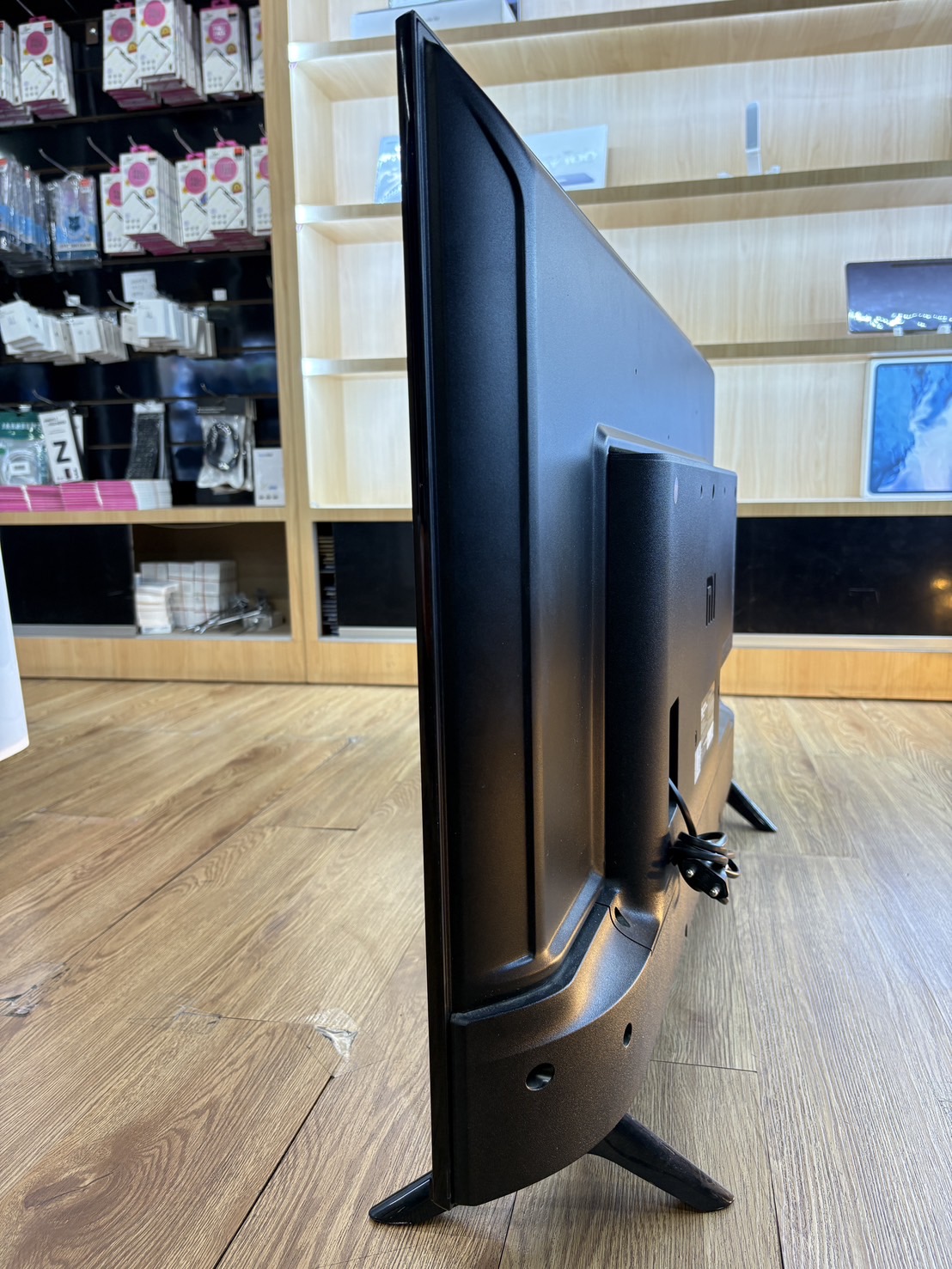 🟥 #XIAOMI P1 4K UHD 43 นิ้ว #ราคาสุดคุ้ม ‼️ 🟦 ขนาดหน้าจอ 43 นิ้ว ความละเอียด 1920 x 1080 พิกเซล