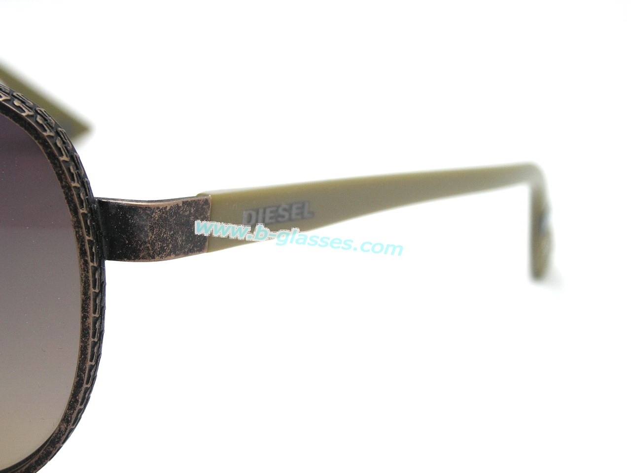 แว่นกันแดด Diesel ใส่เท่ห์มากมายแน่นอนค่ะ ของแท้100%และถูกสุดๆ ส่งตรงจากUS.ค่ะ