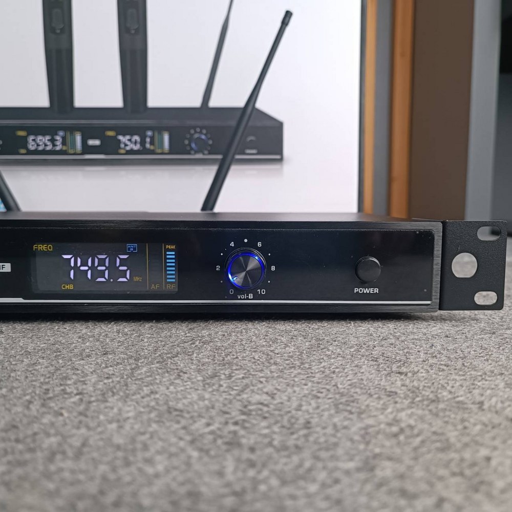 PROEUROTECH CB-580 ไมค์ลอย **มือถือคู่** CB 580 CB580 ไมค์ลอยคู่ ไมค์โครโฟนไร้สาย เอไอ-ไพศาล