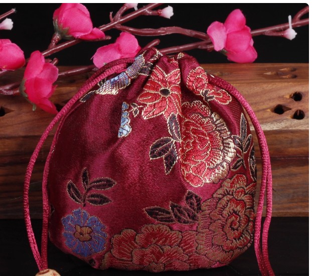 ถุงผ้าซาติน ลายดอกไม้ ดอกโบตั๋น ถุงผ้าสวย ๆ ใส่ของขวัญ ของชำร่วย น่ารัก ๆ แจกงานแต่งงาน งานเกษียณ 282060