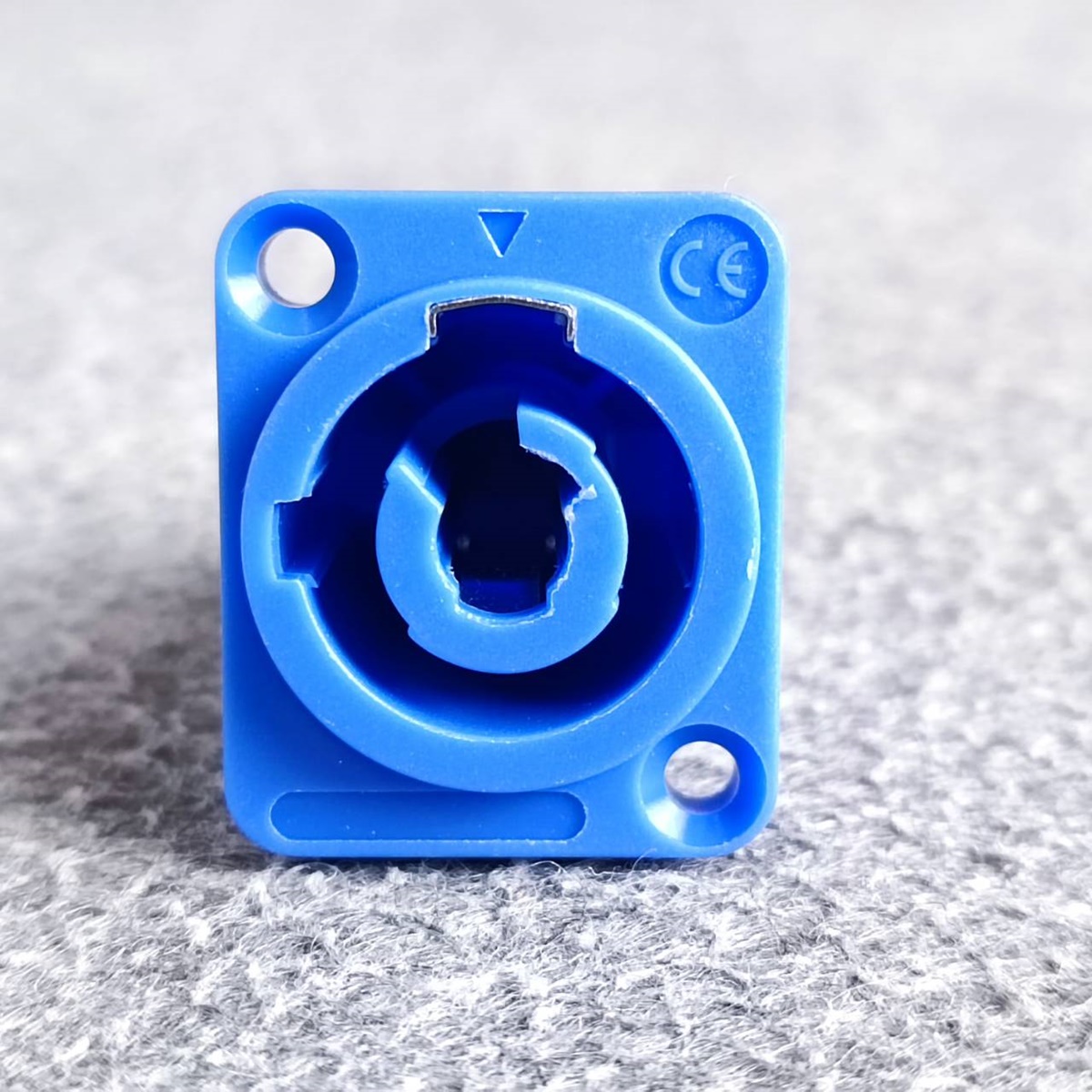 เพาเวอร์ครอนสีฟ้า ACตัวเมีย POWERCON ปลั๊กไฟตัวเมีย เพาเวอร์คอนเนคเตอร์ หัวเพาเวอร์คอน เอไอ-ไพศาล