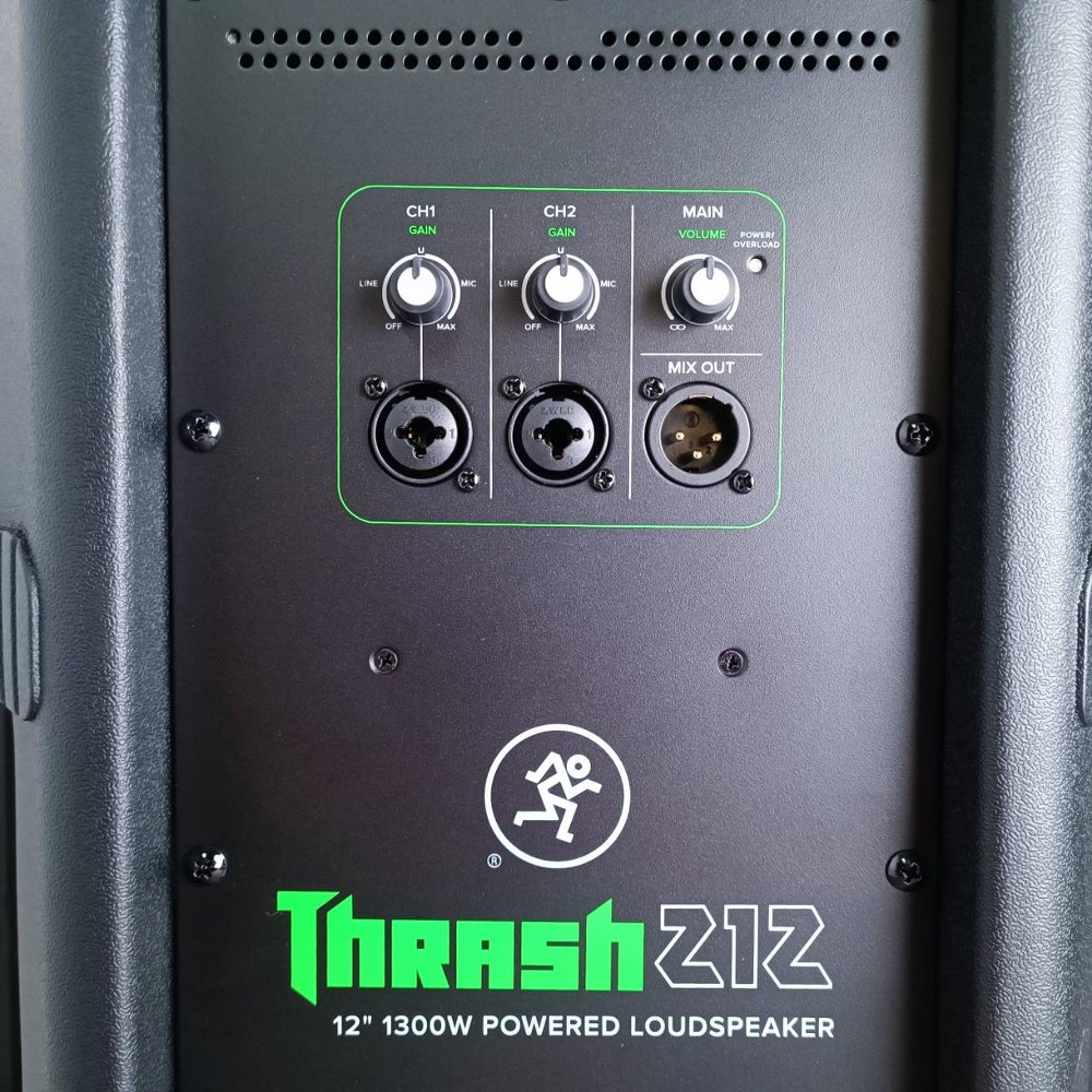 MACKIE THRASH-212 active speaker THRASH 212 THRASH212 ลำโพง 2 ทาง แอมป์ในตัว 1300 วัตต์ 12 นิ้ว เอไอ-ไพศาล