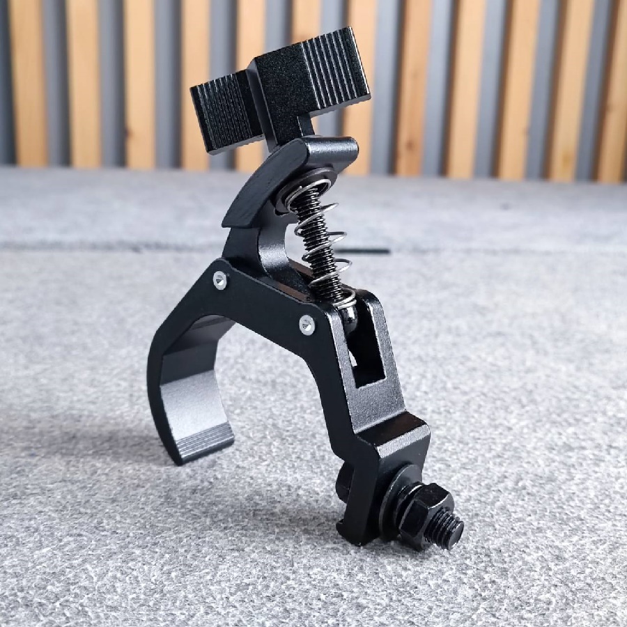 CLAMP-4 แค้มเดี่ยว สีดำ แค้มยึดไฟพาร์ แค้วยึดไฟเวที ไฟPAR แค้มสำหรับเกาะยึดทรัส เอไอ-ไพศาล