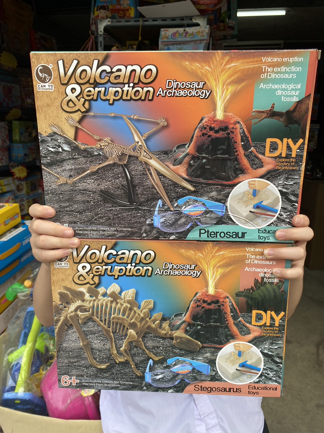 208A1-4 ของเล่นเด็กโครงกระดูกไดโนเสาร์ ฟอสซิลไดโนเสาร์ภูเขาไฟ ปลีกกล่องละ