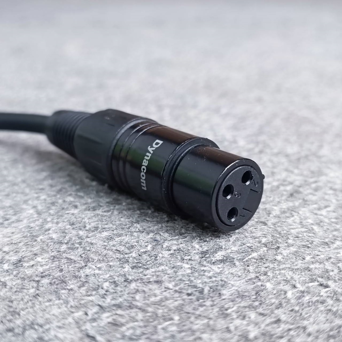 1เส้น ยาว15ซม. สายJ.XLRออกJ.XLR J021 dynacom 15เซน สีดำ เมีย-เมีย สายทด สายสัญญาณ CANNON เมีย-เมีย สายบาลานซ์ เอไอ-ไพศาล