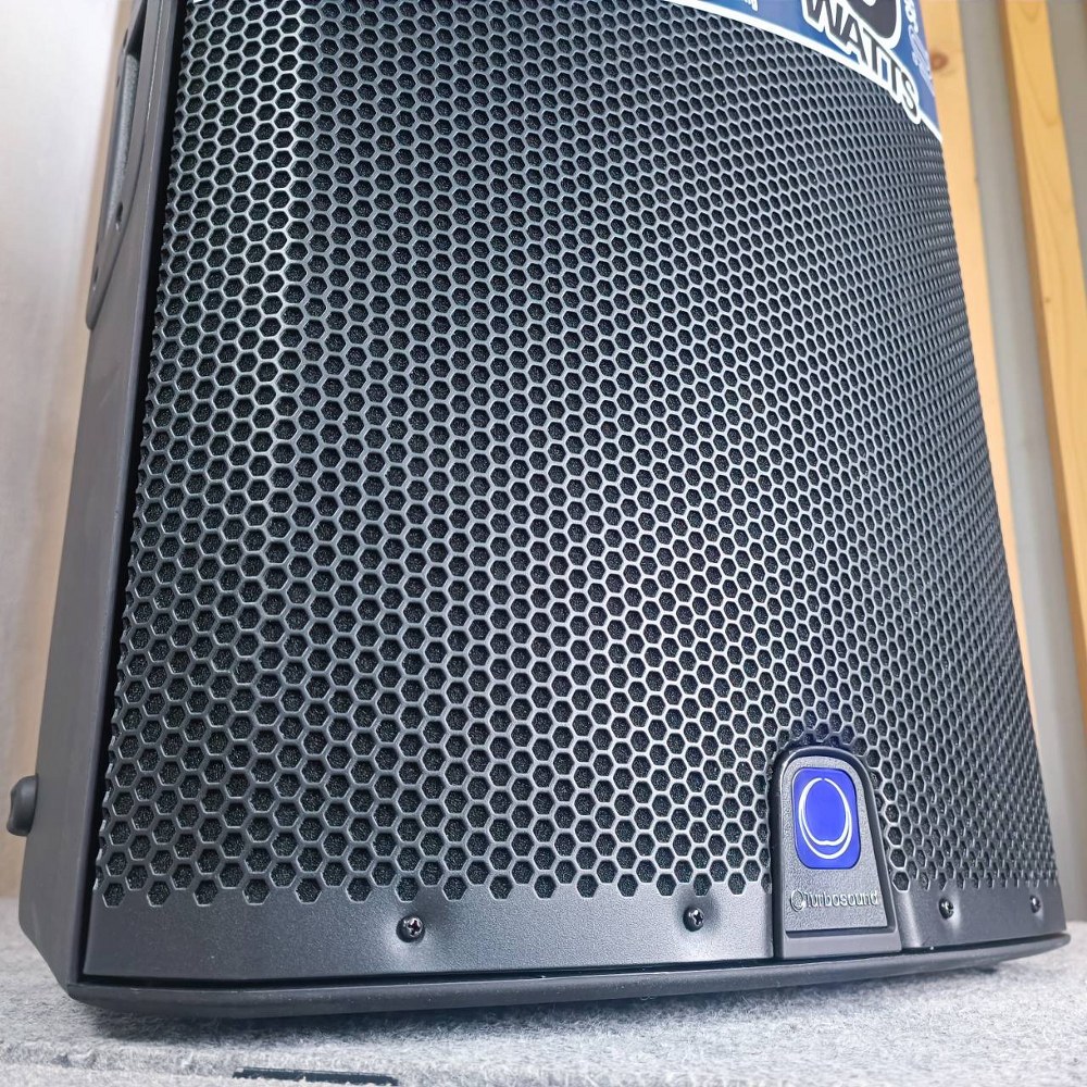 TURBOSOUND IQ-15 ตู้ลำโพง15" ลำโพง 2 ทาง แอมป์ในตัว 2500 วัตต์ IQ 15 IQ15 เอไอ-ไพศาล
