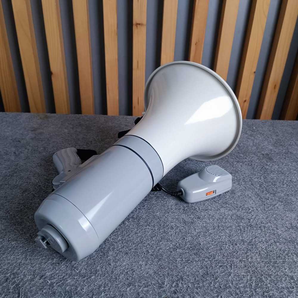TOA ER-3215 MEGAPHONE โทรโข่ง โทรโข่งแบบมือถือ โทรโข่งTOA ER 3215 ER3215 โทรโข่งใช้งานสนาม เอไอ-ไพศาล
