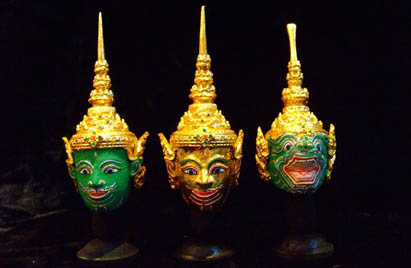 หัวโขนจำลอง ขนาดเล็ก 3 นิ้ว รูปพระ.. รูปลิง พร้อมขาตั้ง งานละเอียด ประณีต