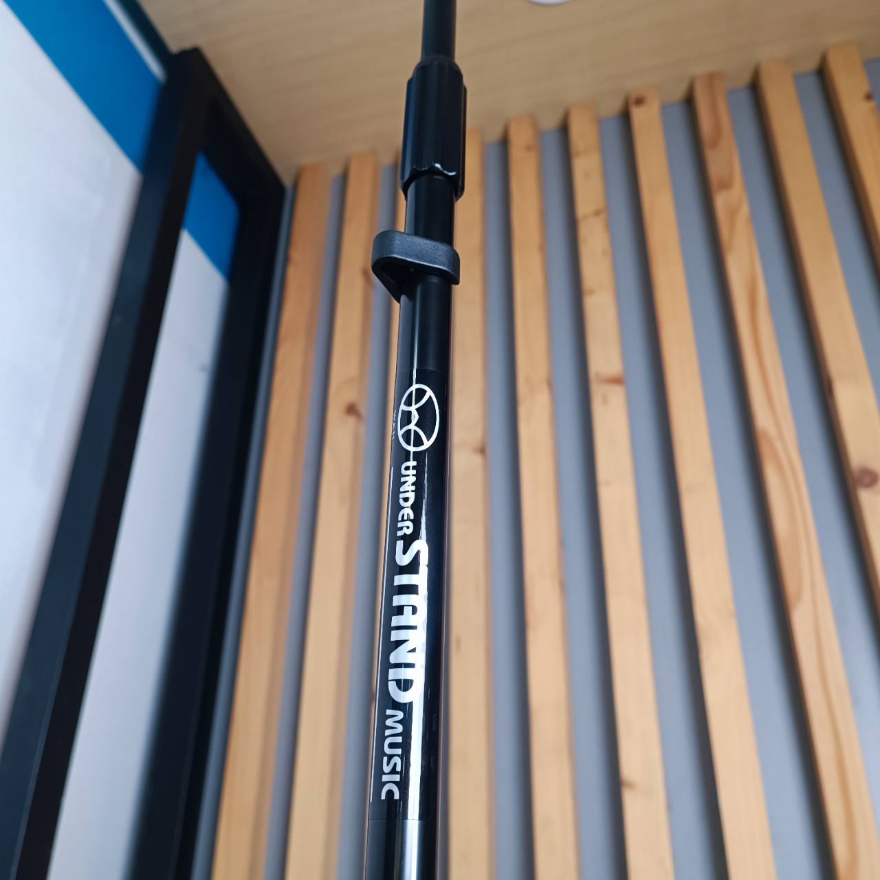 SUPERLUX (W&H) MS-100 ขาตั้งไมค์ตั้งพื้นตรงฐานกลม ขาไมค์ MS100 ขาไมค์แบบตรง ขาไมค์ตั้งพื้น ขาตั้งไมค์ฐานกลม MS 100