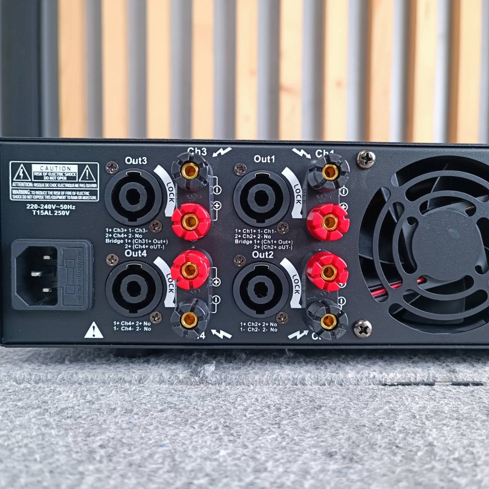 HOTROCK EM-4500 POWERAMP เพาเวอร์แอมป์ 4 แชนแนล กำลังขับ 500 วัตต์ที่ 8 โอห์ม EM 4500 EM4500 เอไอ-ไพศาล