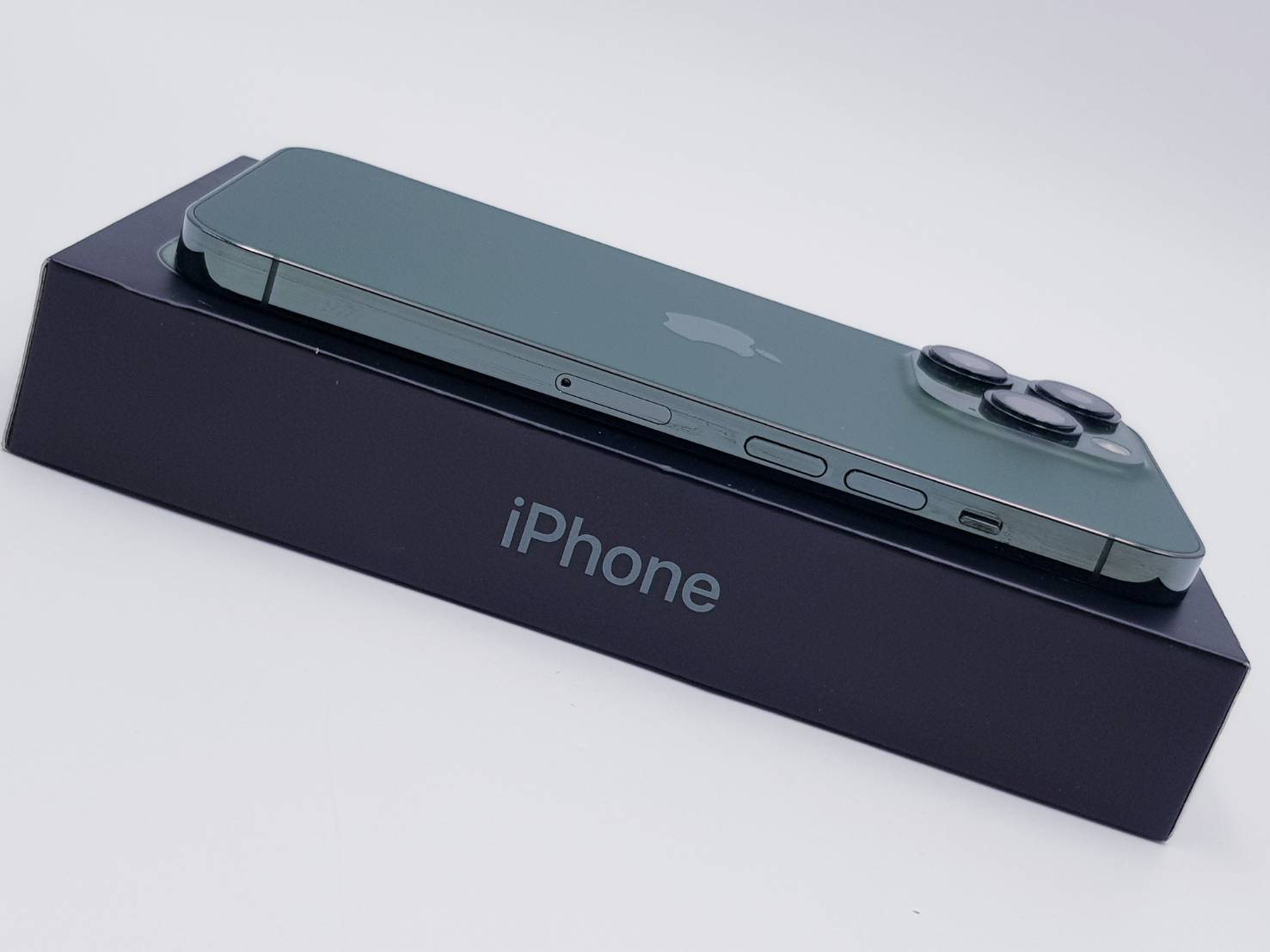 🥑iPhone 13 Pro 128GB Green ครบกล่อง ราคาสุดคุ้ม🥑