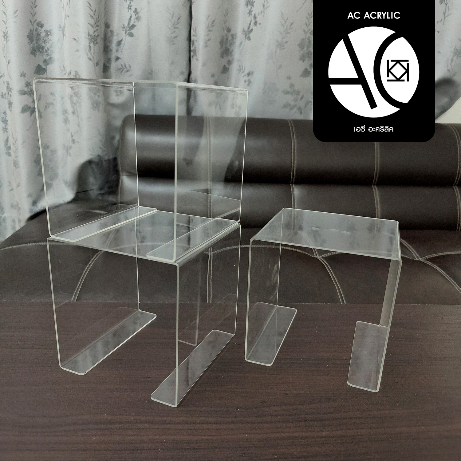 ชั้นวางโมเดล วางซ้อนได้ ชั้นอะคริลิค ขนาด ก15xย15.5xส15.5cm. หนา 2 มิล (E1)