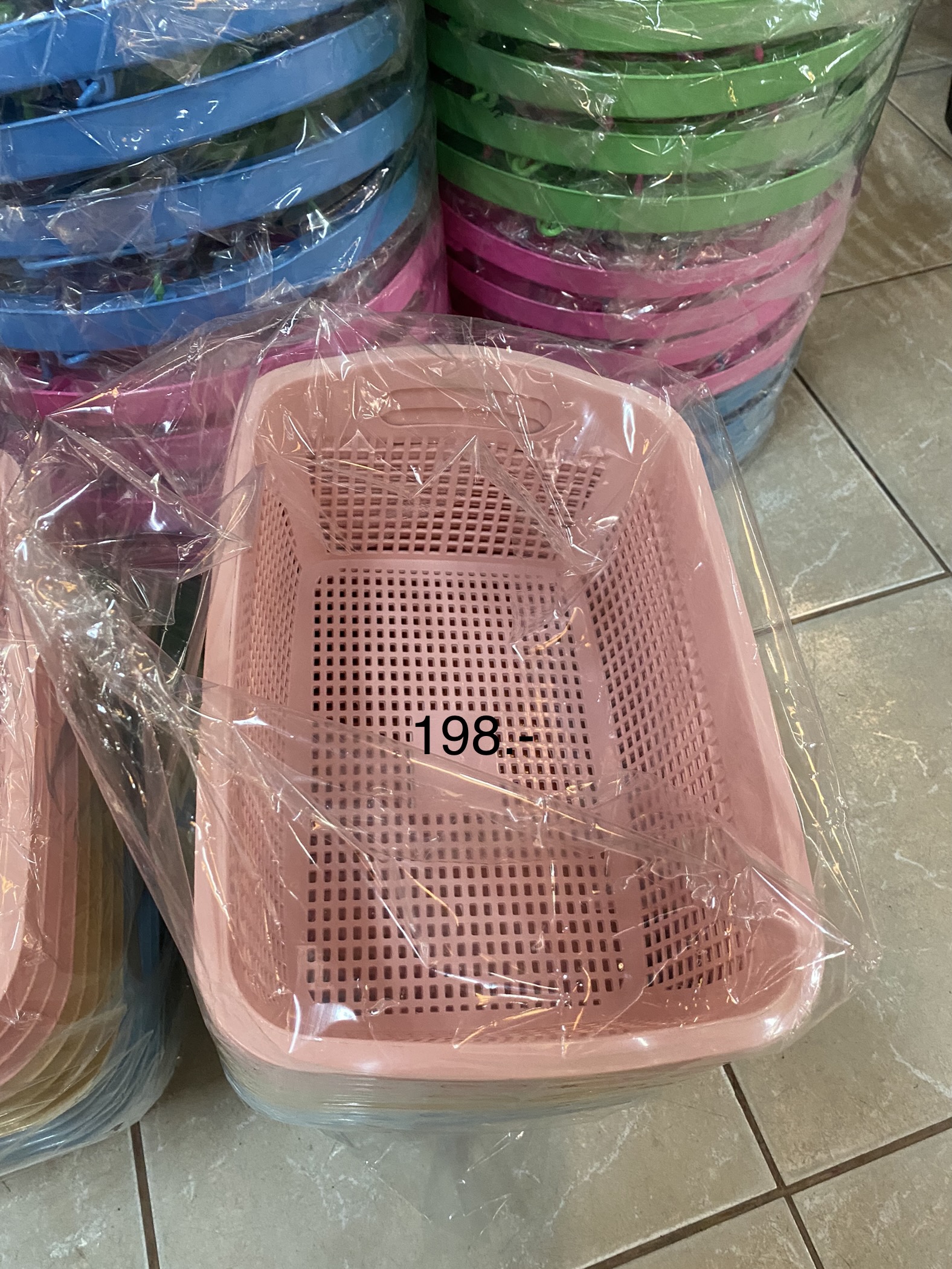 ตะกร้าทรงสี่เหลี่ยมผืนผ้า PB682 (ราคาต่อโหล)
