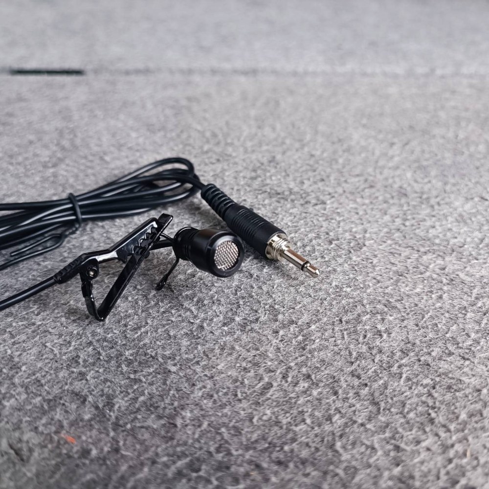 ไมค์หนีบคู่ MICROTECH MT-999E /BP ไมค์ลอย หนีบคู่ ปรับความถี่ได้ MT 999E /BP MT999E /BP เอไอ-ไพศาล