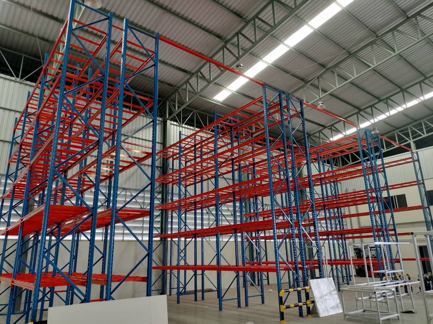 ติดตั้งชั้นเก็บสินค้าในคลังสินค้าสูง7.20เมตร