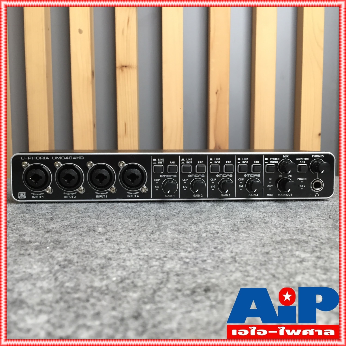 BEHRINGER UMC404HD U-PHORIA UMC 404HD (USB ออดิโอ อินเตอร์เฟส ขนาด 4 แชนแนล ความละเอียด 24-bit/192kHz พร้อมปรีไมค์ระดับโลกจาก MIDAS และช่อง MIDI In/Out) +++