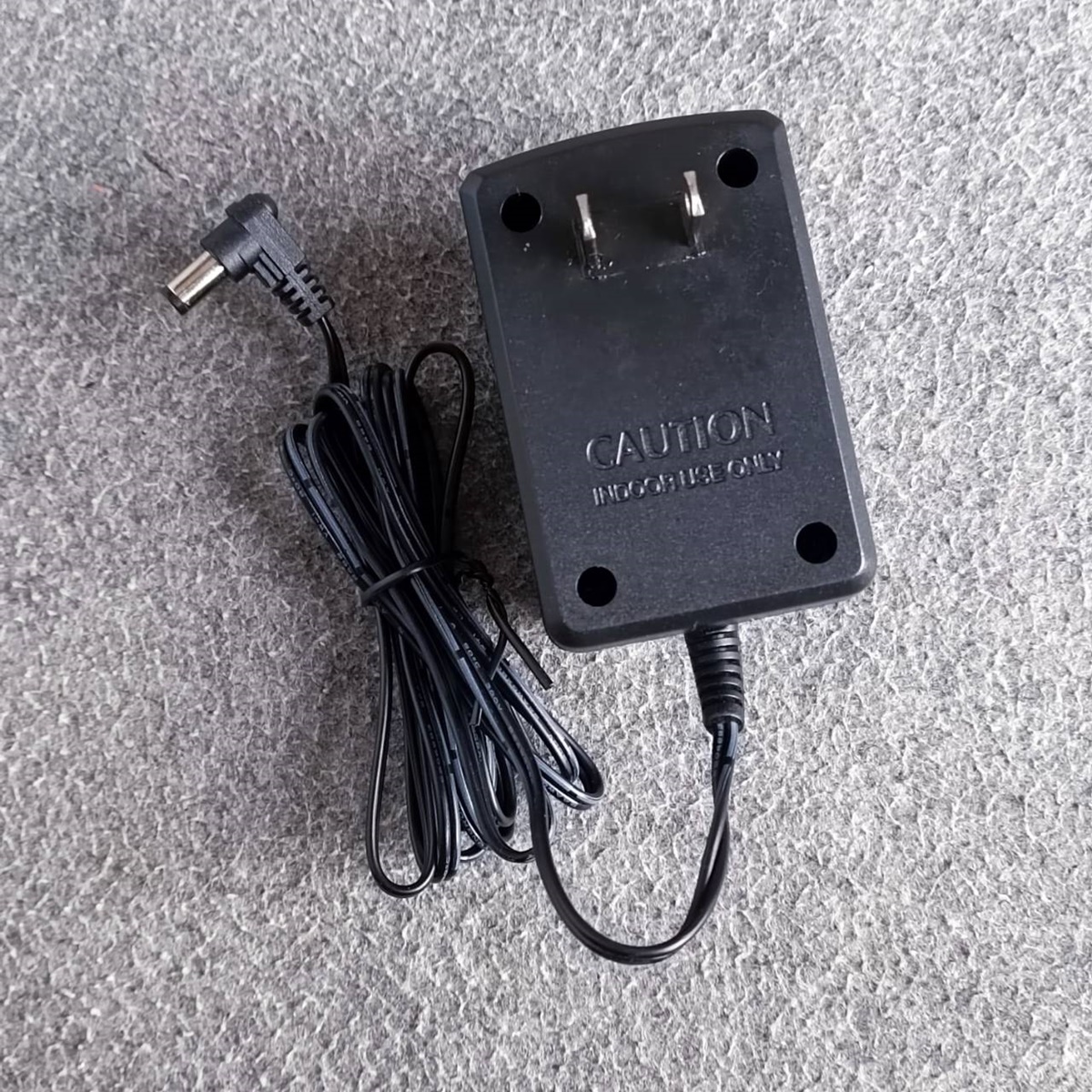 Adaptor FUJIW M21S 12V (ขั้ว +ใน -นอก) positive polarity 800mA มีเรคกูเลเตอร์ ให้ไฟเรียบ M 21 S อะแด๊บเตอร์