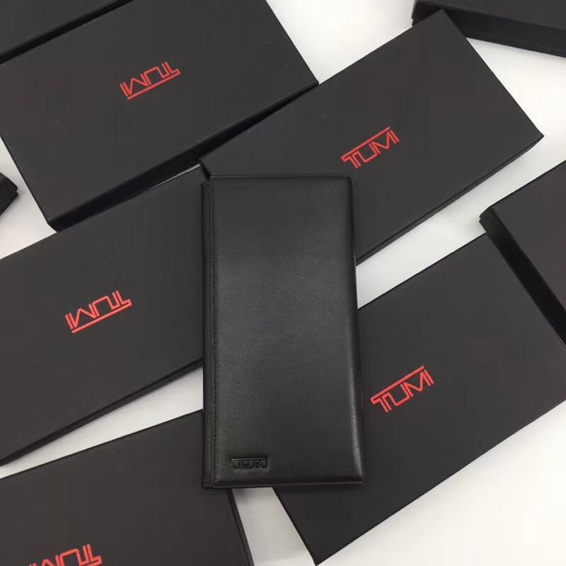 **do** กระเป๋าหนังใบยาว Tumi สำหรับใส่บัตรเครดิตได้ 15 ใบ พร้อมช่องเสียบเงิน ของใหม่ แท้