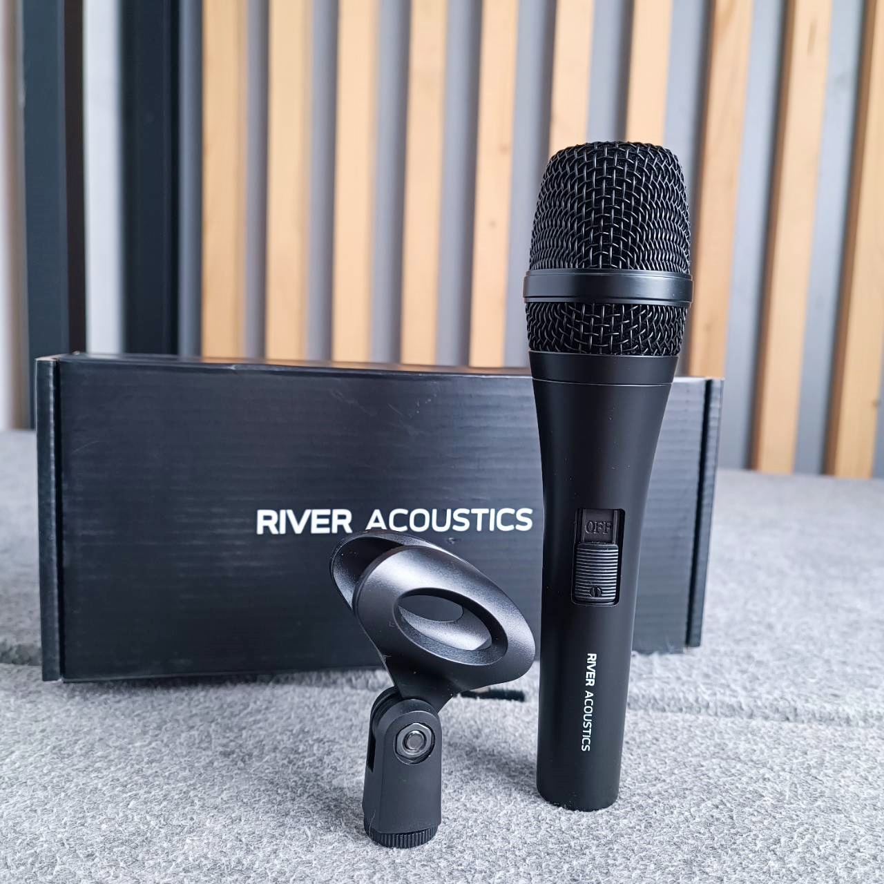 River Acoustics KM-1 ไมโครโฟน ร้องเพลง ปาร์ตี้ คาราโอเกะ / พูด เสียงคมชัด ราคาย่อมเยา KM1 KM 1 เอไอ-ไพศาล