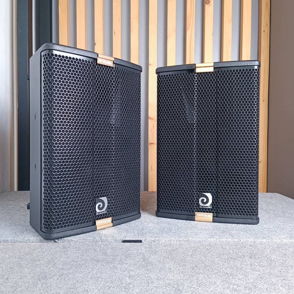 1คู่ DE ACOUSTIC PD-8 ตู้ลำโพง 8นิ้ว (คู่ละ) ตู้ลำโพง 8 นิ้ว เหมาะ สำหรับงานเสียงกลางแจ้ง สามารถวางเป็นมอนิเตอร์ได้ PD8 PD 8 เอไอ-ไพศาล