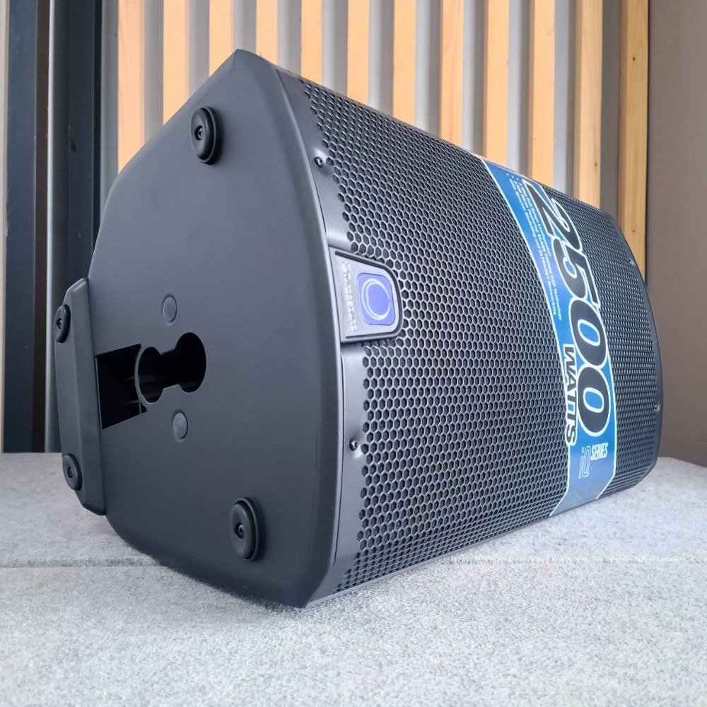 TURBOSOUND IQ-12 ตู้ลำโพง12" ลำโพง 2 ทาง แอมป์ในตัว 2500 วัตต์ IQ 12 IQ12 เอไอ-ไพศาล
