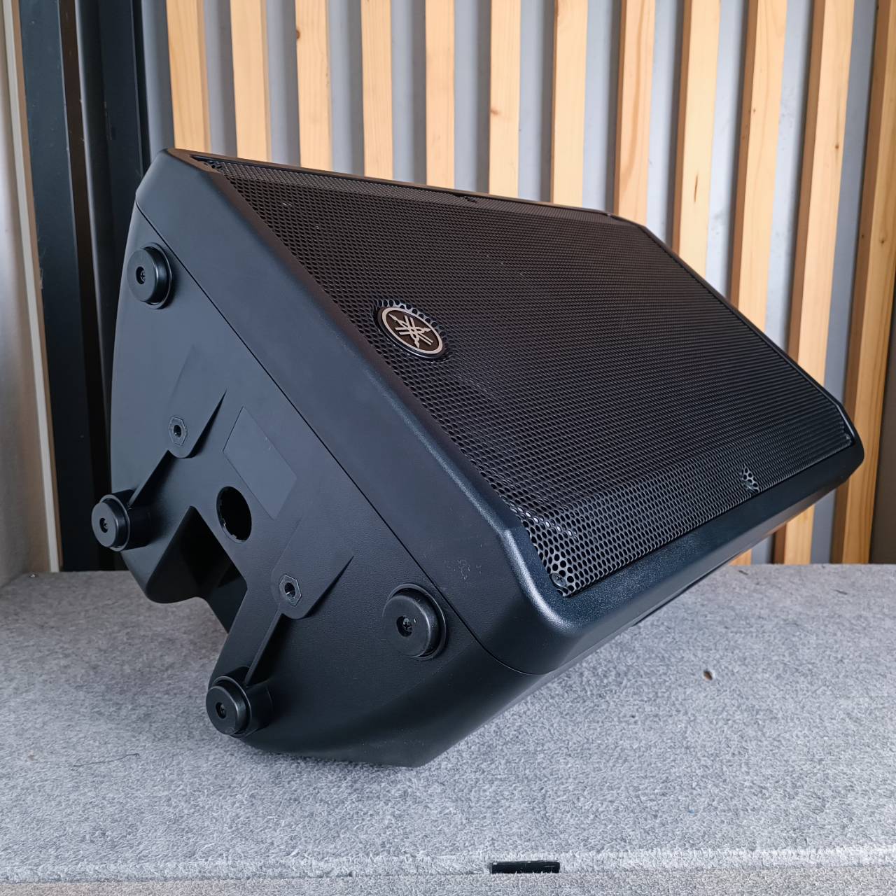 YAMAHA CBR-15 ตู้ลำโพง15นิ้ว ลำโพงตู้ 15 นิ้ว 2 ทาง 1000 วัตต์ Two-way Speaker CBR15 CBR 15 เอไอ-ไพศาล