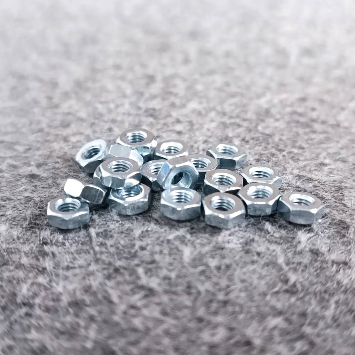 ถุง20ตัว หัวน็อตขาว M3 0.5X5.5 หัวน็อตขาวM3 หัวน็อตขาวM 3 M-3 น็อต หัวน็อตตัวเมีย น็อตตัวเมีย น็อตตัวเมียM3 เอไอ-ไพศาล
