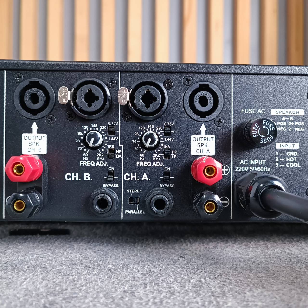 WARTECH MICRO TECH 3600 VZ POWERAMP เพาเวอร์แอมป์ เครื่องเสียง เครื่องขยายเสียง แอมป์ขยาย 3600VZ เพาเวอร์แอมป์3600VZ