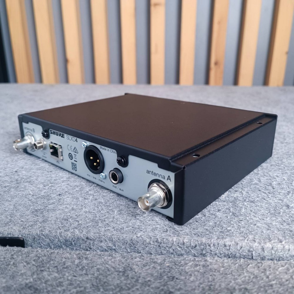 SHURE SLXD14A-M55 ไมโครโฟนไร้สายแบบ Bodypack คลื่นความถี่ 694-703 MHz และ 748-758 MHz (ไม่มีไมโครโฟน)! รุ่นใหม่ ไมโครโฟน shure SLXD 14 A / M 55 SLXD14A-M55 เอไอ-ไพศาล +++