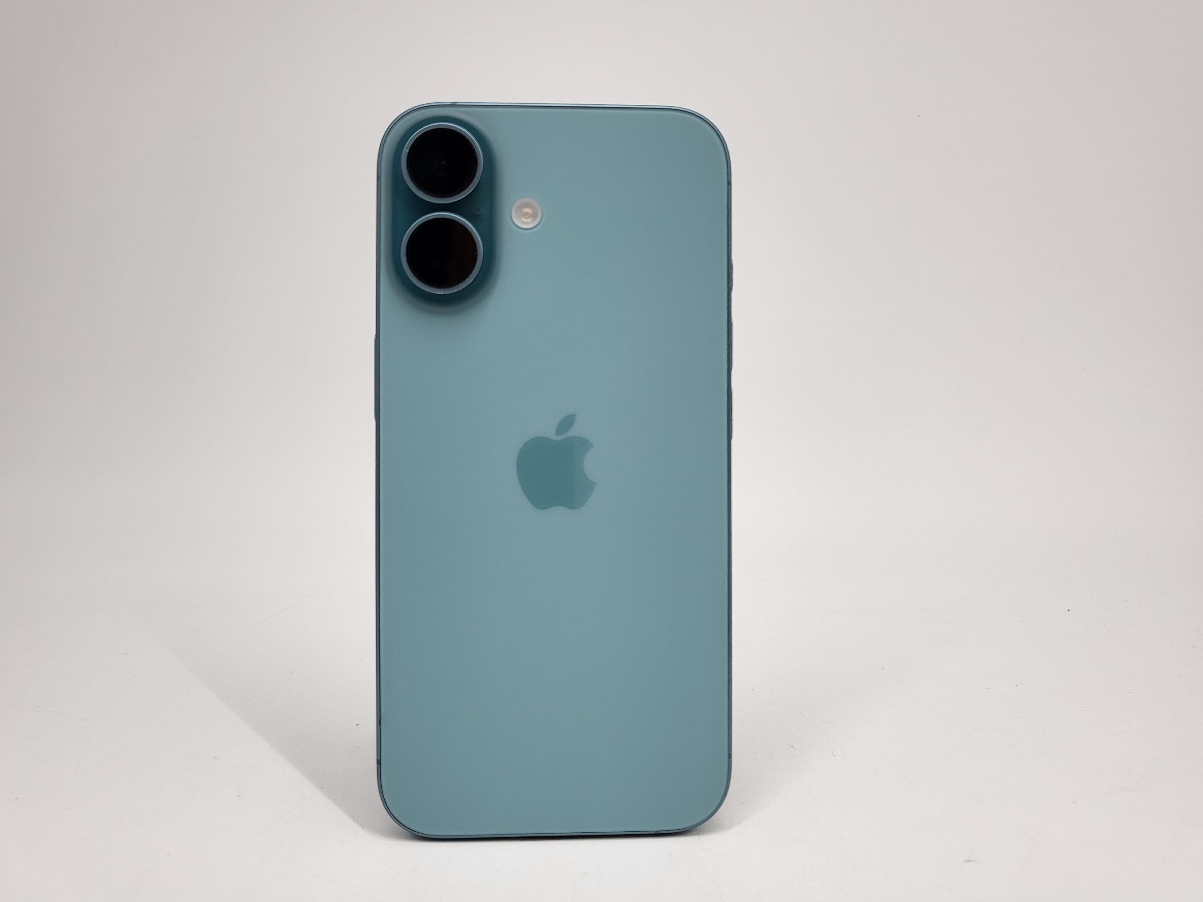 iPhone 16 128GB Teal สภาพดี แบต90% ราคาสุดคุ้ม