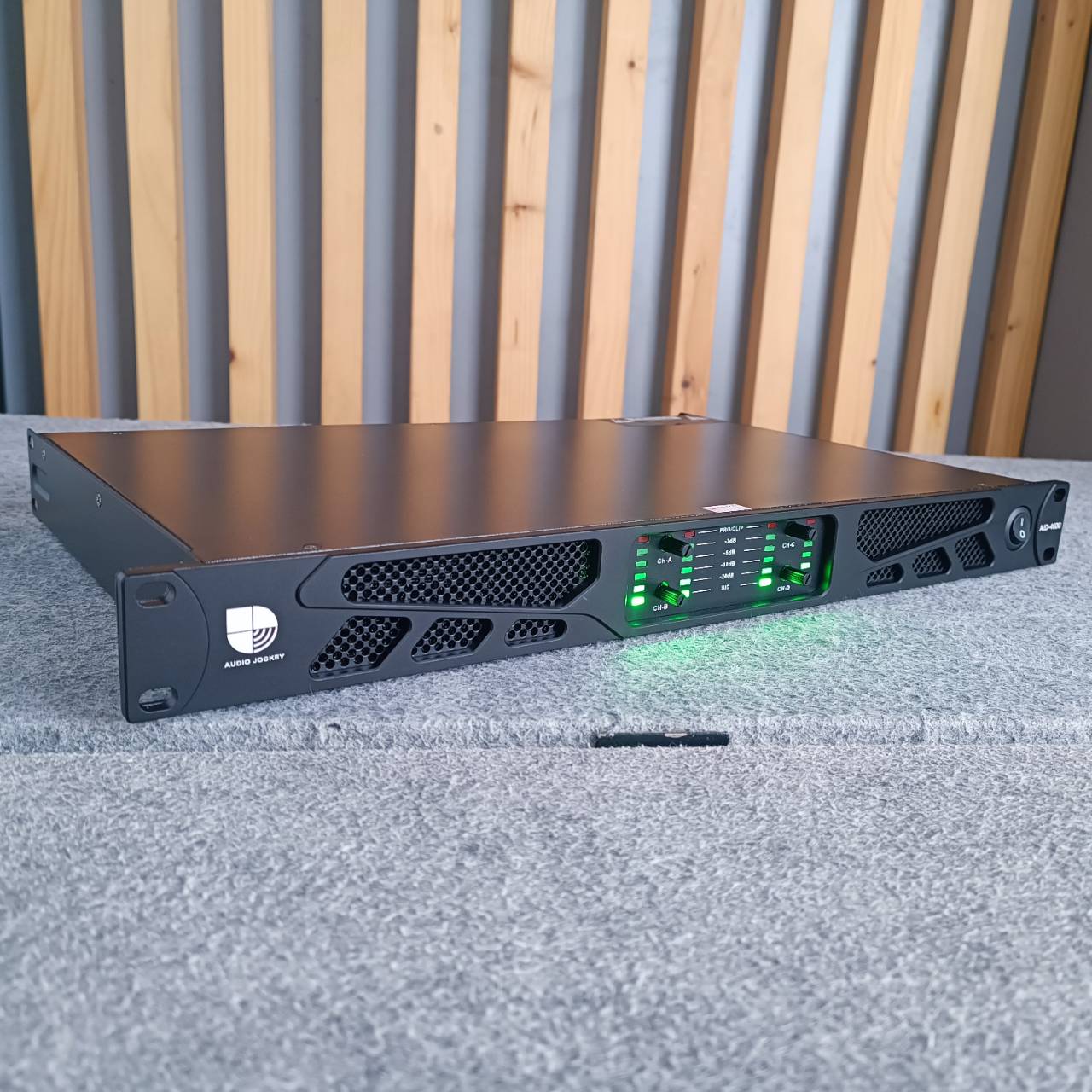 AUDIO JOCKEY A&J AJD-4600 POWERAMP 1U 4CH เพาเวอร์แอมป์ เครื่องขยายเสียง 4แชนแนล AJD 4600 AJD4600 เอไอ-ไพศาล