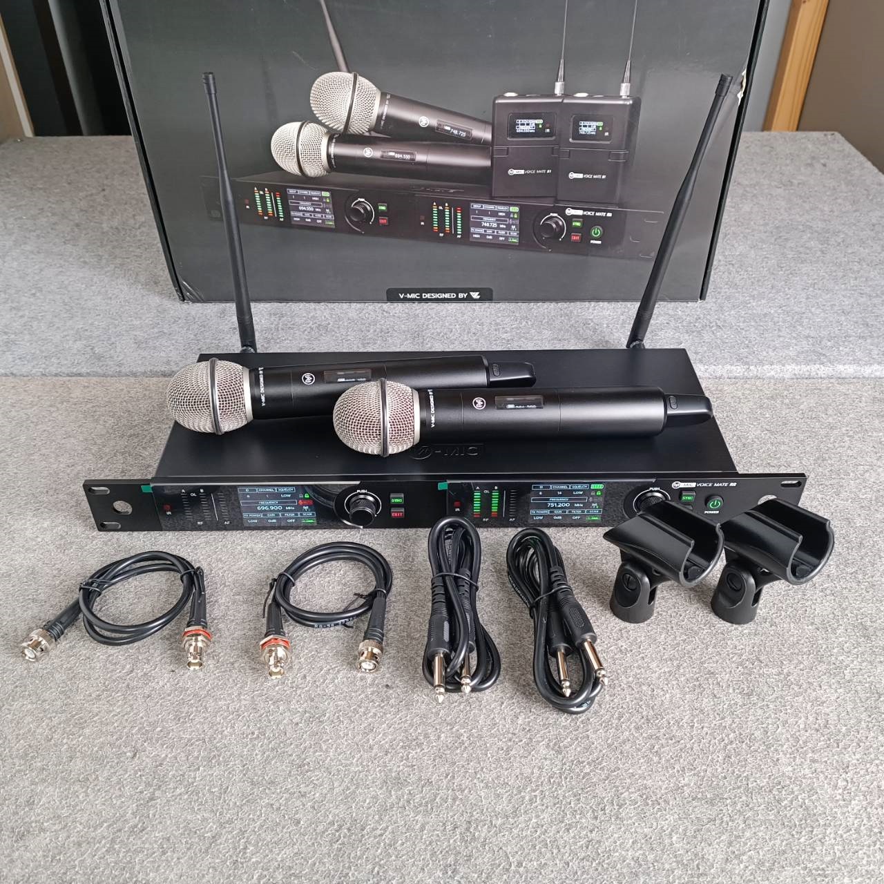 VL AUDIO V-MIC VOICE MATE R2 ไมค์ลอยคู่ ไมโครโฟน ไมค์ไร้สาย ไมค์ลอย Microphone มือถือคู่ เอไอ-ไพศาล