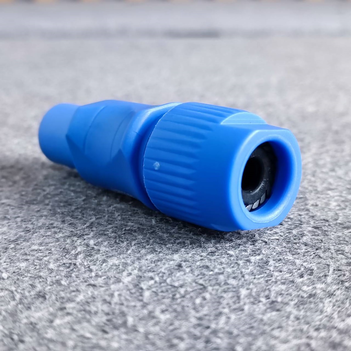 LIDGE LS-3FCA-1W รุ่นกันน้ำ ปลั๊ก POWER CON ตัวผู้ เพาเวอร์ครอนสีฟ้า ACตัวผู้ ปลั๊กตัวผู้ AC POWER PLUG A-type (power in) cable connector เอไอ-ไพศาล