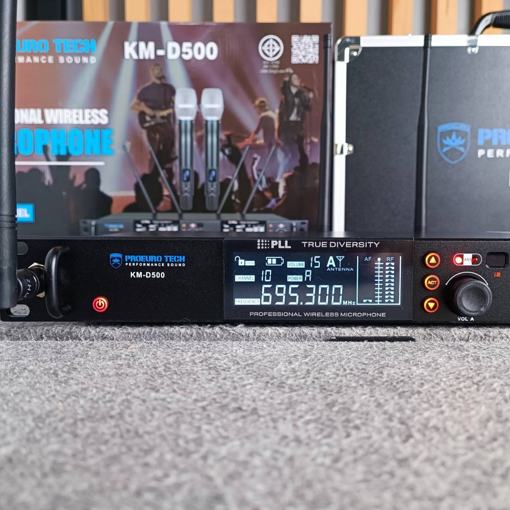 PROEUROTECH KM-D500 ไมค์ลอย UHF 4เสา ไมโครโฟน Wireless UHF ไมโครโฟนไร้สาย ไมค์ลอยคู่มือถือ โปรยูโรเทค KM D500 KMD500 เอไอ-ไพศาล