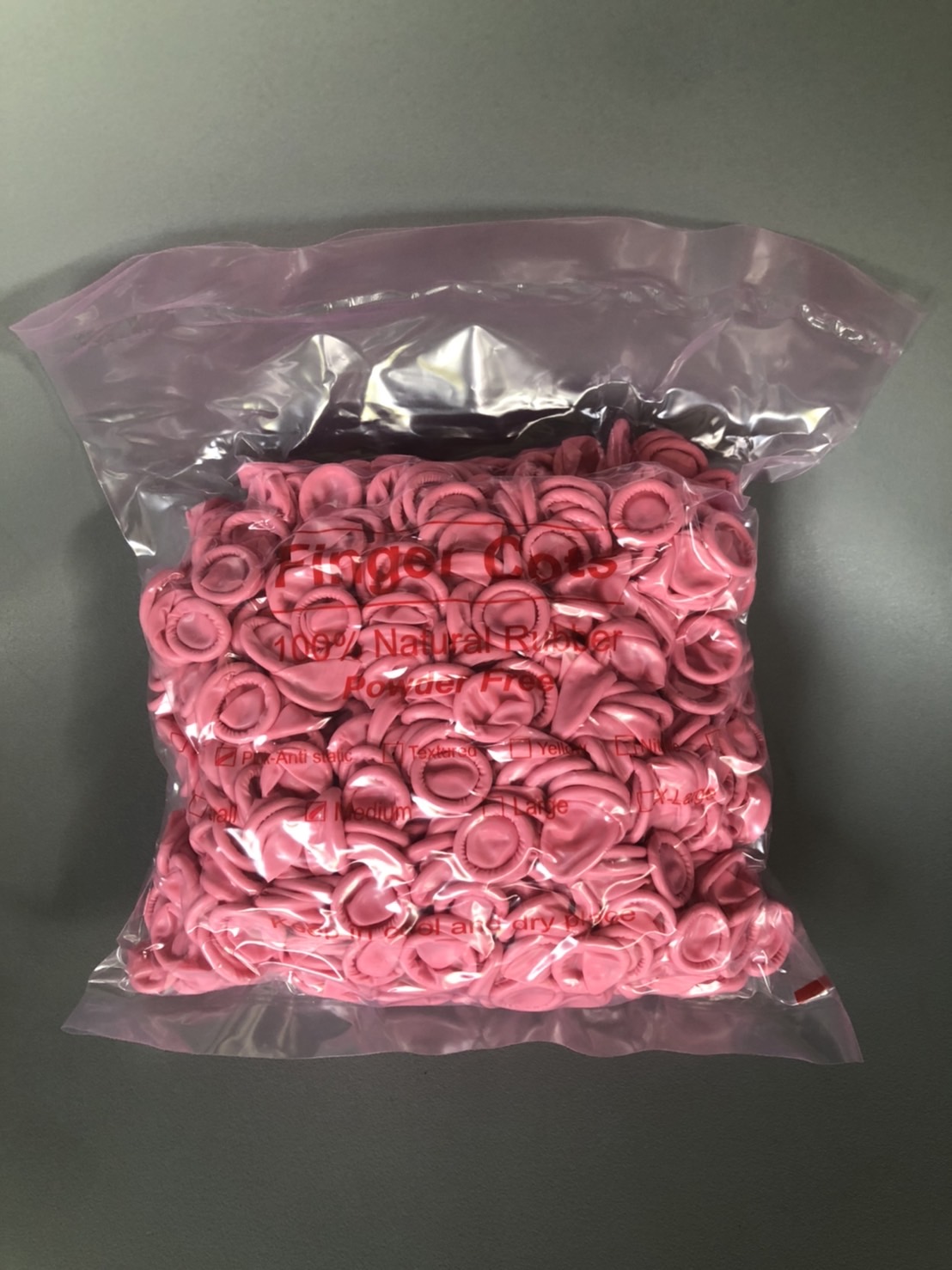 ถุงนิ้วยางป้องกันไฟฟ้าสถิตย์ สีชมพู ( Pink Finger Cots )
