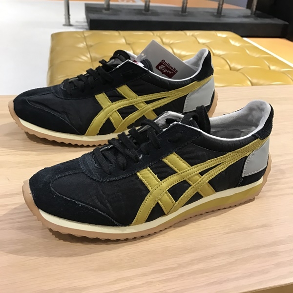 Onitsuka Tiger California 78 - Black / Champagne ดำคาดทอง (Show Case)