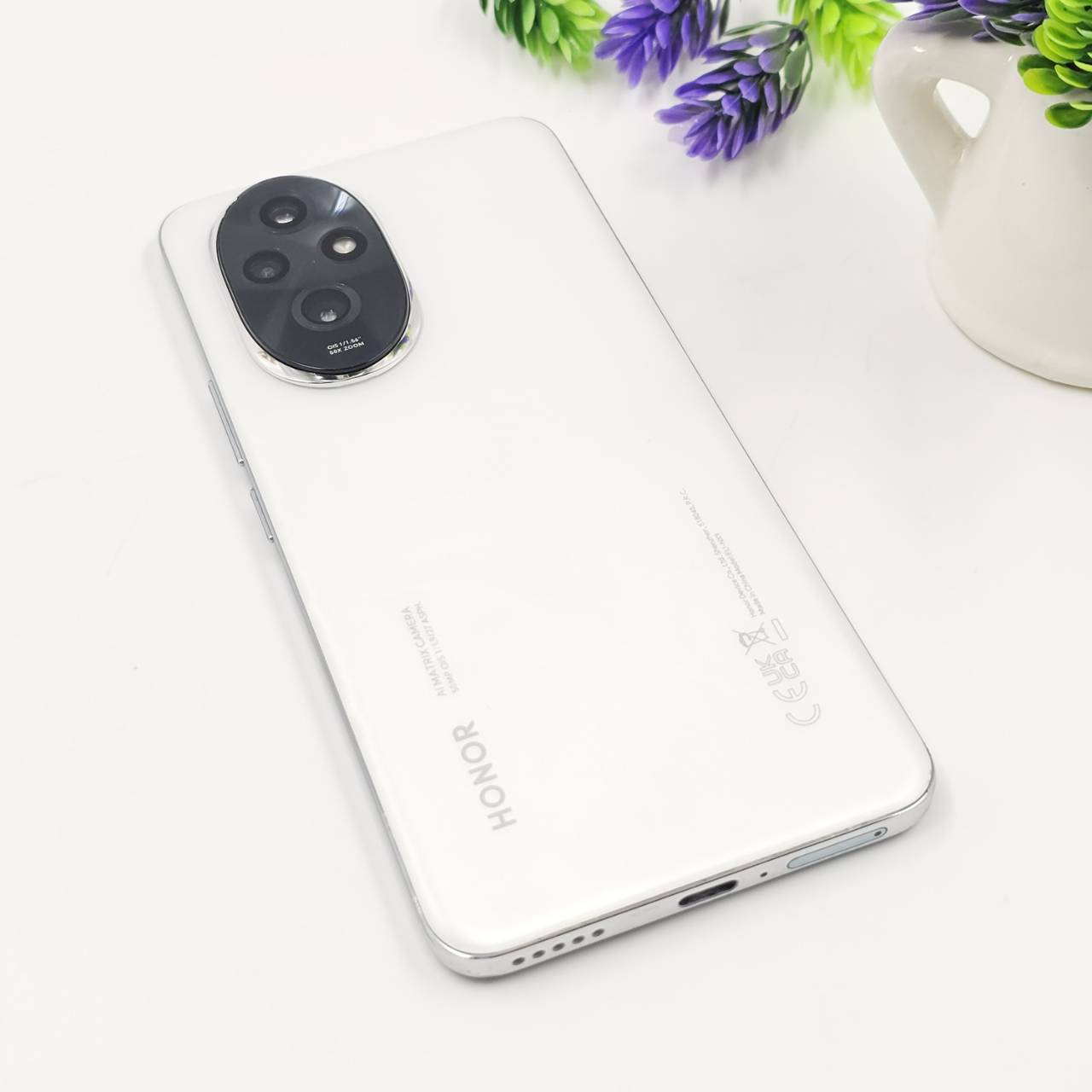 🐰🍨 Honor 200 (12+256GB) Moonlight White (5G) 🍨🐰 นานๆมาที ‼️ Honor 200 สภาพดี ไม่มีรอยตกหล่น ราคาสุดคุ้ม 🥳