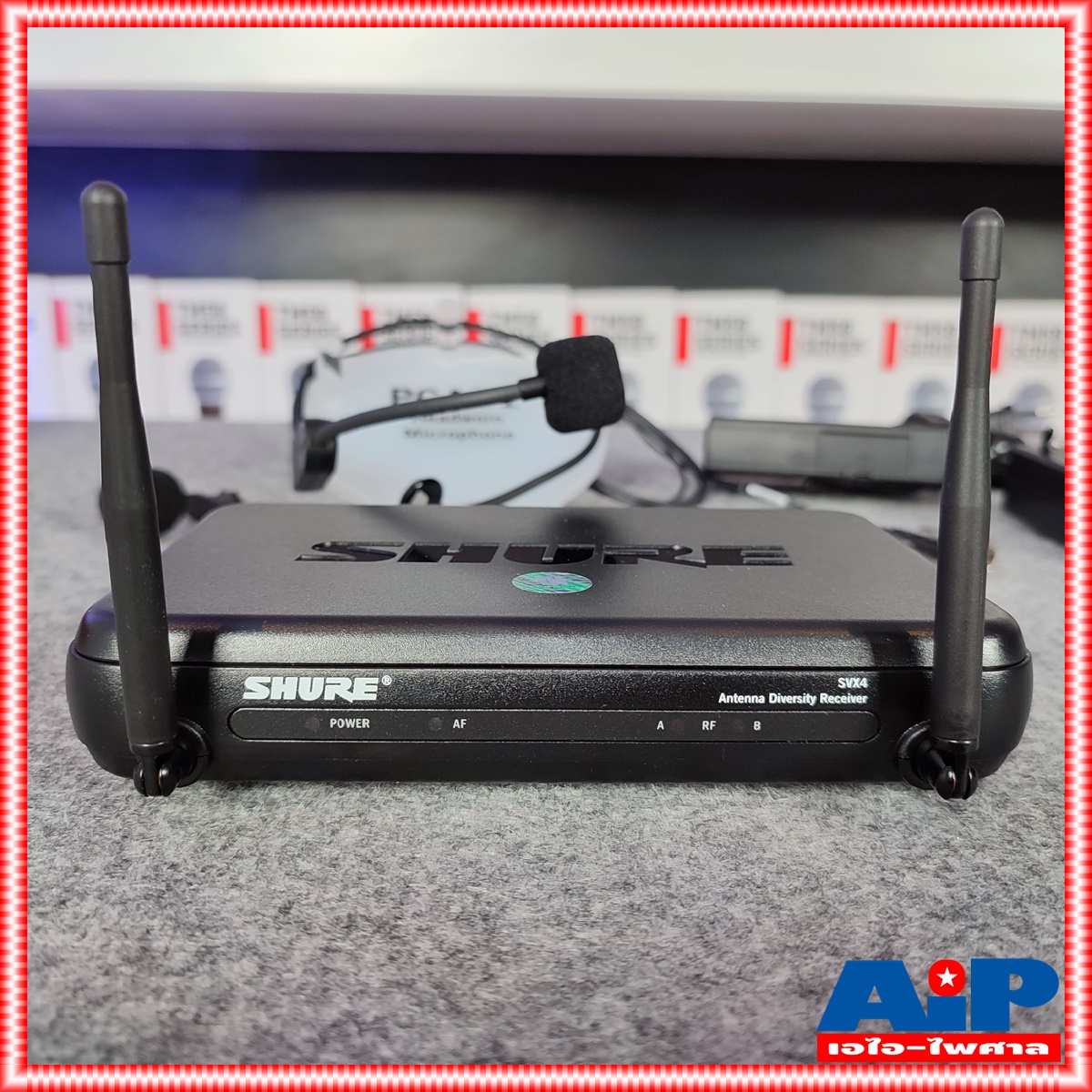 SHURE SVX14TH/PGA31-Q12 ไมค์คาดหัว ไมค์ลอย ไมโครโฟนไร้สายแบบคาดศรีษะเดี่ยว ย่าน UHF คลื่นความถี่ 748-758 MHz SVX 14 TH / PGA 31 Q 12 SVX14TH/PGAQ12 เอไอ-ไพศาล +++