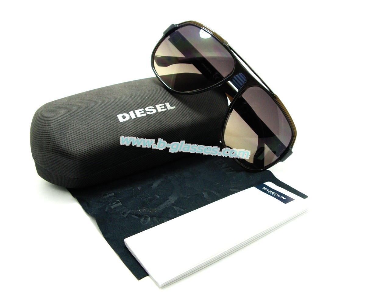 หมดแล้วค่ะ+++แว่นกันแดด Diesel ใส่เท่ห์มากมายแน่นอนค่ะ ของแท้100%และถูกสุดๆ ส่งตรงจากUS.ค่ะ